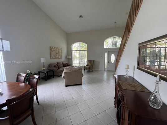 Dining room, Interior, Living room, Pendant Lights