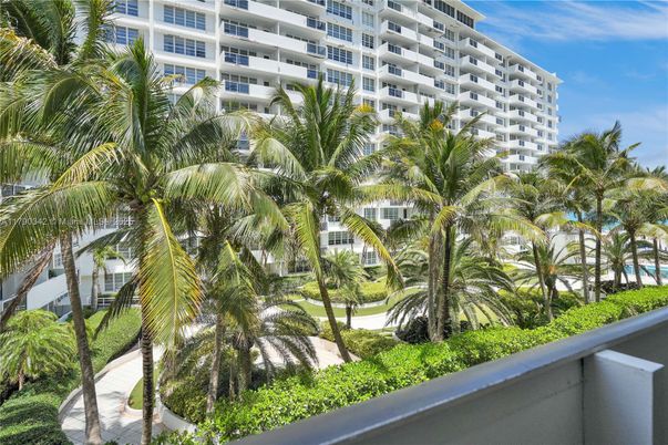 Exterior, Facade, Condo Building