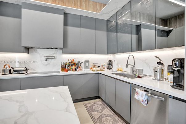 Interior, Kitchen, Marble Walls, Stainless Steel Appliances