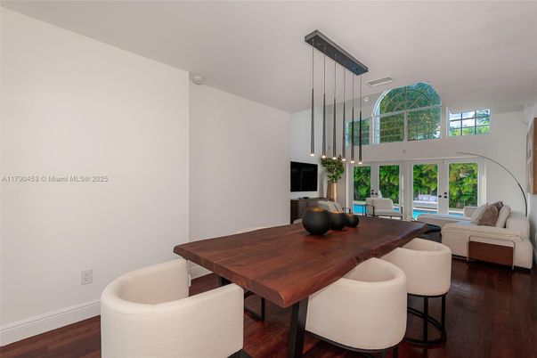 Dining room, Interior, Living room, Pendant Lights, Wood Texture Flooring
