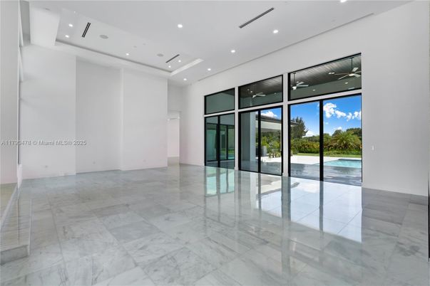 Empty room, Interior, Marble, Recessed Lighting