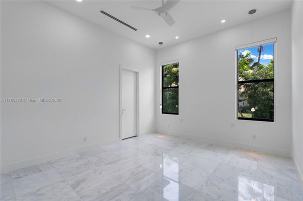 Empty room, Interior, Marble, Pendant Lights, Recessed Lighting