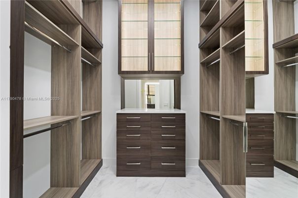 Interior, Marble, Walk-in Closets