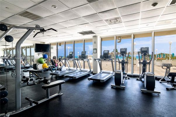 Fitness Equipment, Gym, Interior, Recessed Lighting