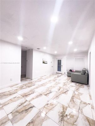 Empty room, Interior, Marble, Recessed Lighting