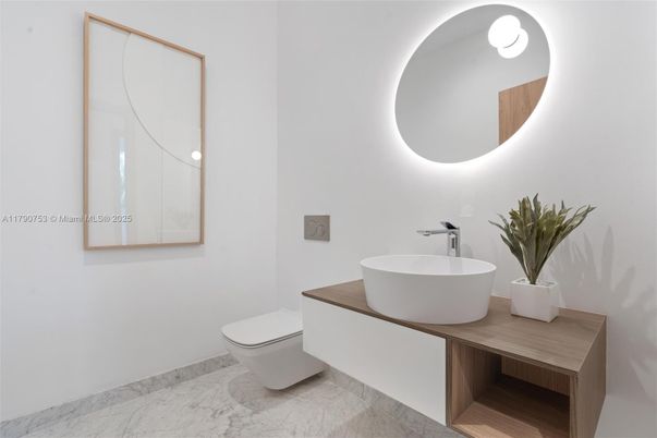 Bathroom, Free Standing Baths, Interior, Marble