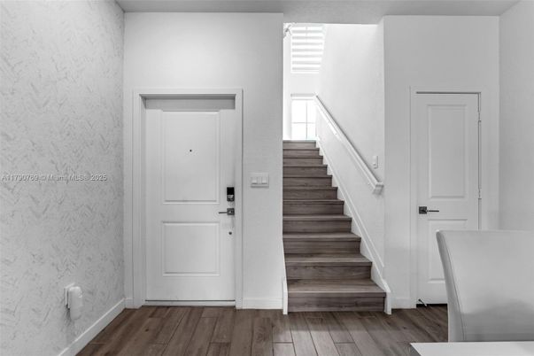 Interior, Wood Texture Flooring