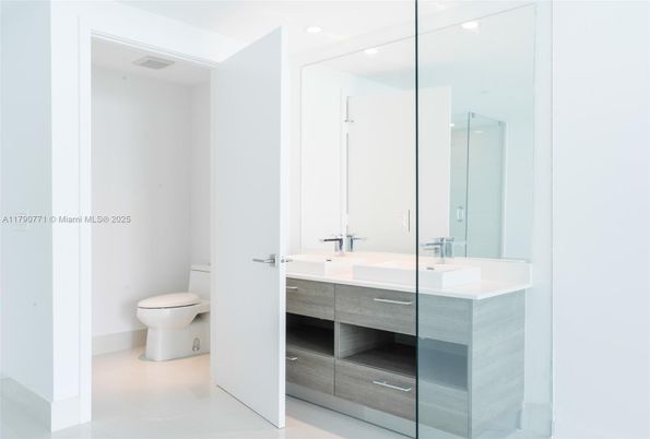 Bathroom, Dual Sink Vanities, Glass Shower, Interior, Recessed Lighting