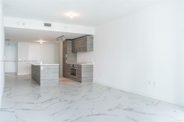 Interior, Kitchen, Marble, Stainless Steel Appliances