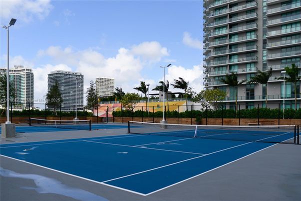 Exterior, Tennis Courts