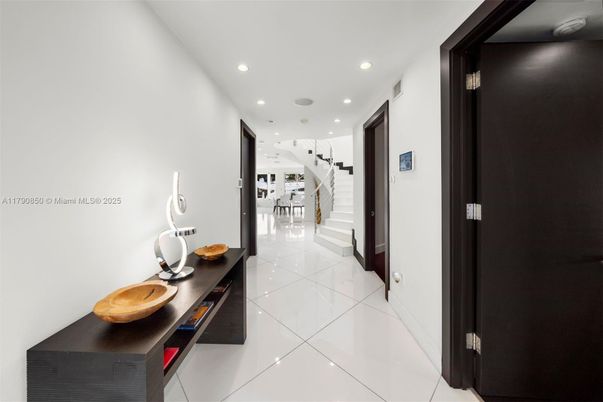Glass Ceilings, Interior, Recessed Lighting