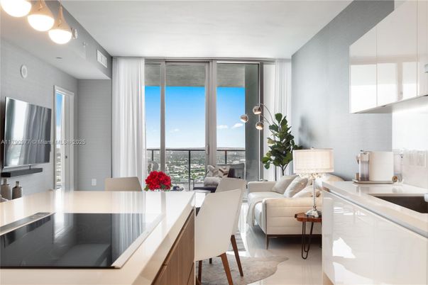 Interior, Kitchen, Pendant Lights, Stainless Steel Appliances