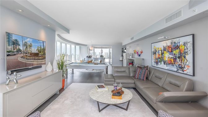 Game Room, Interior, Living room, Pendant Lights, Recessed Lighting, Wood Texture Flooring