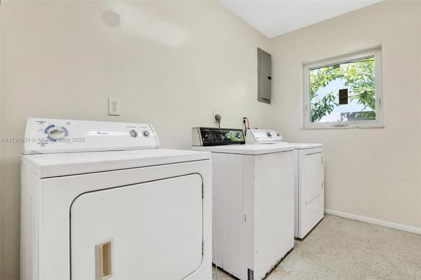 Interior, Washer
