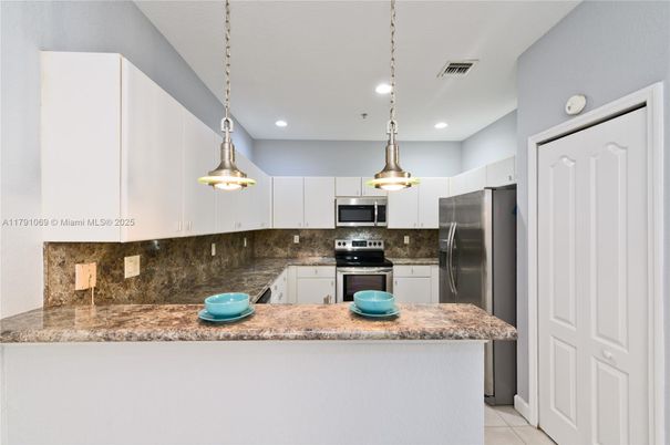 Interior, Kitchen, Pendant Lights, Recessed Lighting, Stainless Steel Appliances