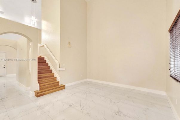 Empty room, Interior, Marble, Pendant Lights