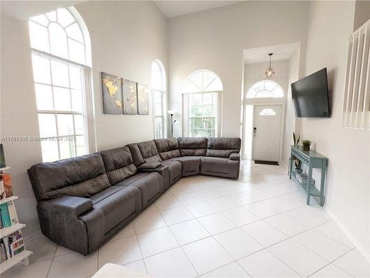Interior, Living room, Pendant Lights