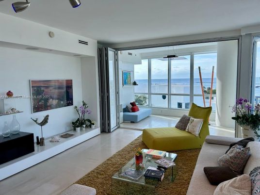 Interior, Living room, Water