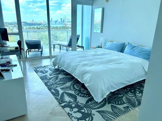 Bedroom, Interior, Water