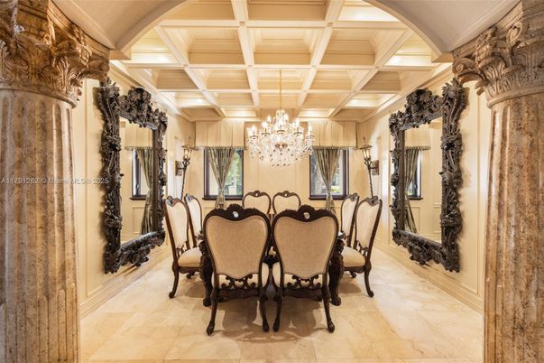 Chandelier, Dining room, Interior