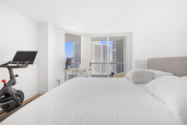 Bedroom, Fitness Equipment, Interior