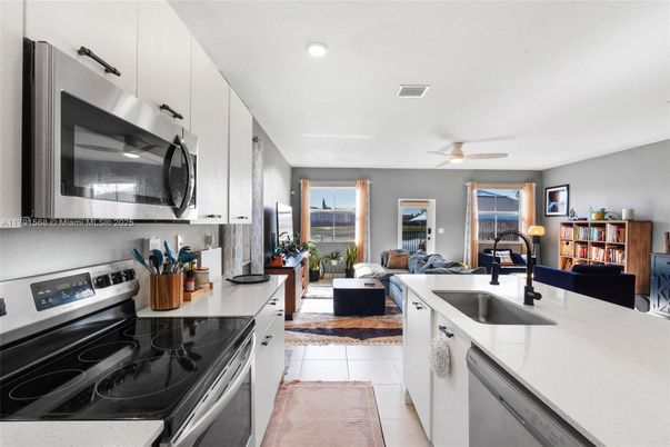 Interior, Kitchen, Living room, Recessed Lighting