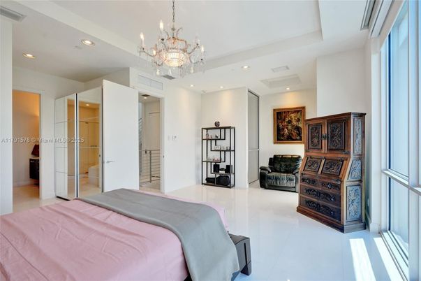 Chandelier, Interior, Recessed Lighting