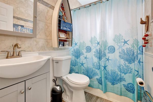 Bathroom, Interior