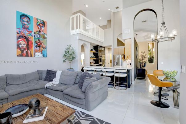 Interior, Living room, Pendant Lights, Recessed Lighting