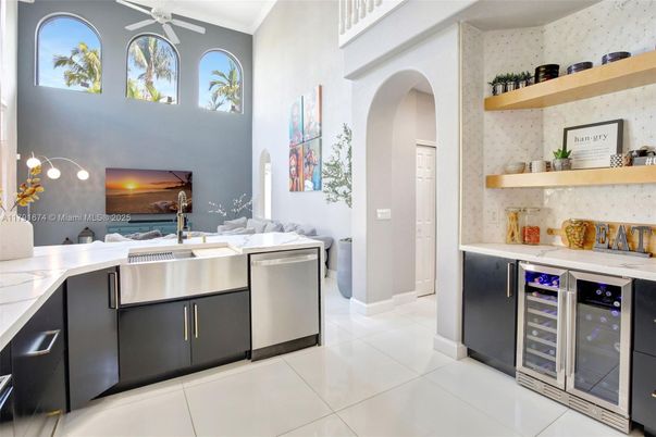 Interior, Kitchen, Stainless Steel Appliances