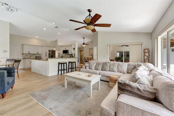 Interior, Kitchen, Living room, Recessed Lighting, Wood Texture Flooring