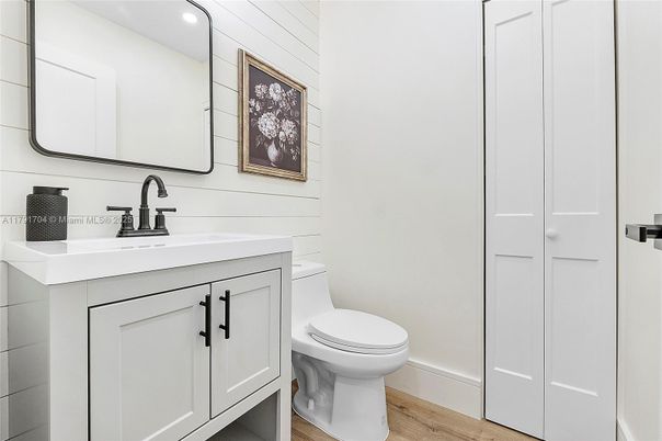 Bathroom, Interior, Recessed Lighting, Wood Texture Flooring