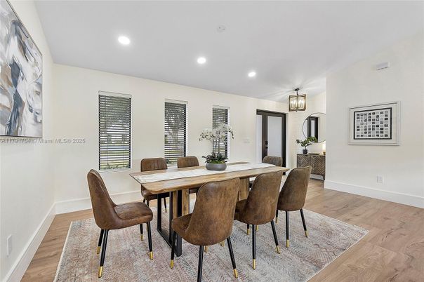 Dining room, Interior, Recessed Lighting, Wood Texture Flooring