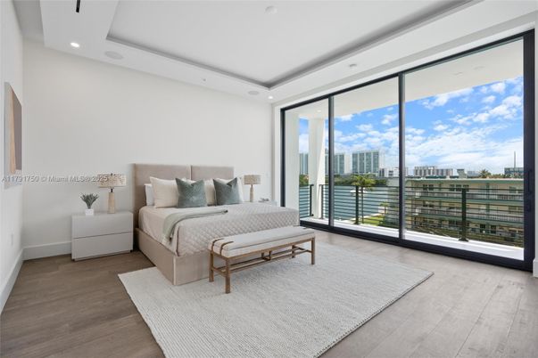 Bedroom, Interior, Recessed Lighting, Water, Wood Texture Flooring