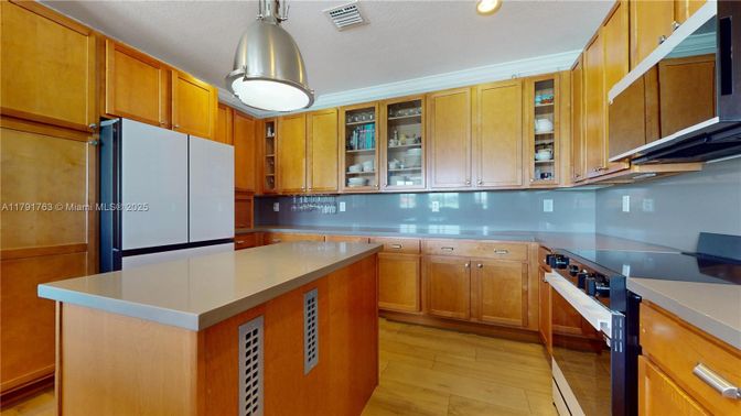 Interior, Kitchen, Recessed Lighting, Wood Texture Flooring