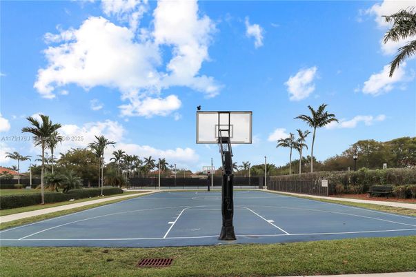 Exterior, Tennis Courts