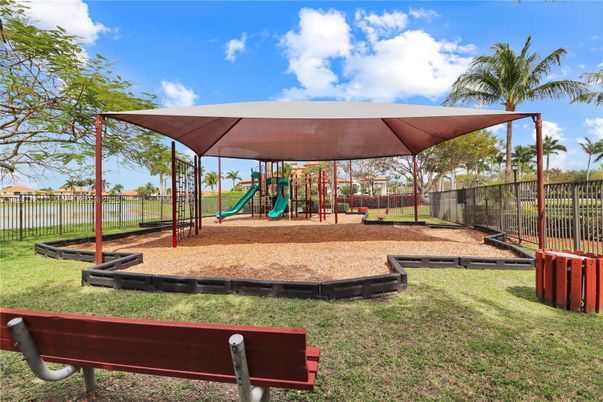 Backyard, Exterior, Playground