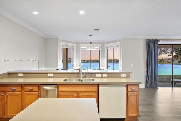 Interior, Kitchen, Pendant Lights, Recessed Lighting, Water, Wood Texture Flooring
