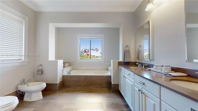 Bathroom, Dual Sink Vanities, Interior, Wood Texture Flooring