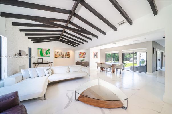 Dining room, Interior, Living room, Wooden Beams