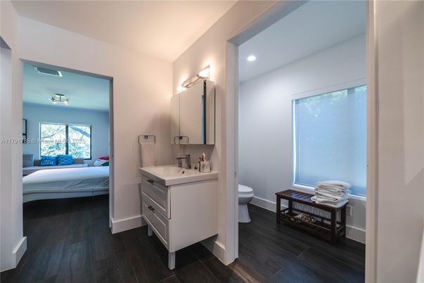 Bathroom, Bedroom, Interior, Recessed Lighting, Wood Texture Flooring