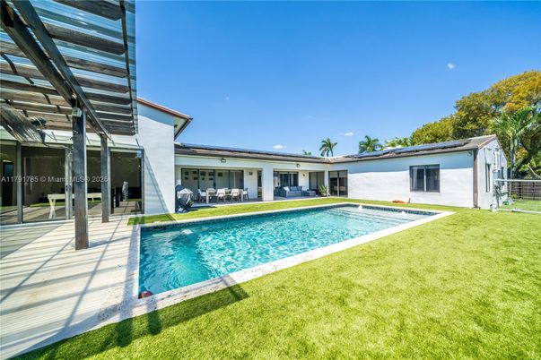 Backyard, Exterior, Pool