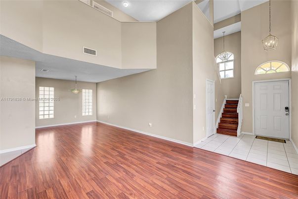 Empty room, Interior, Pendant Lights, Wood Texture Flooring