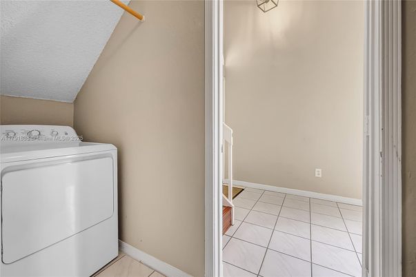 Interior, Utility Closets, Washer