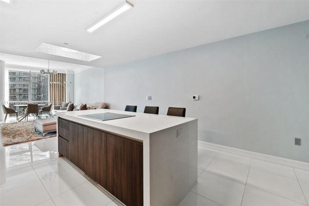 Dining room, Interior