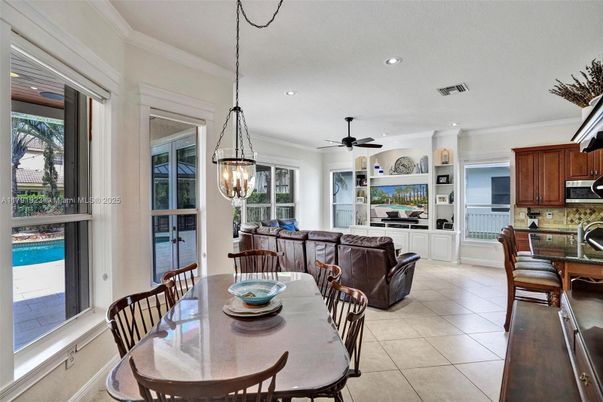 Dining room, Interior, Kitchen, Living room, Pendant Lights, Recessed Lighting