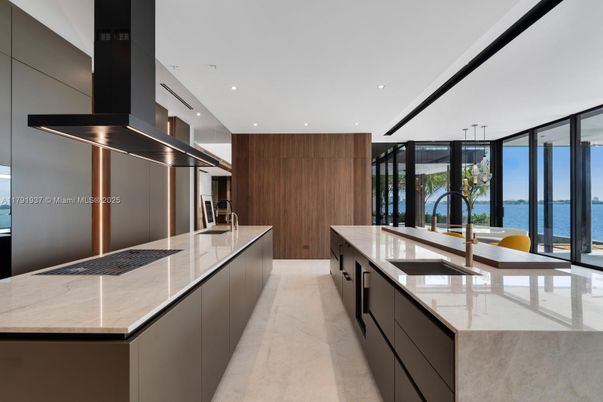 Interior, Kitchen, Pendant Lights, Recessed Lighting, Stainless Steel Appliances, Water