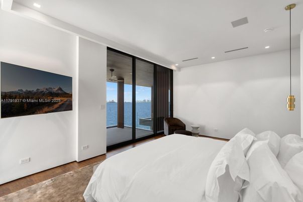 Bedroom, Interior, Pendant Lights, Recessed Lighting, Water, Wood Texture Flooring