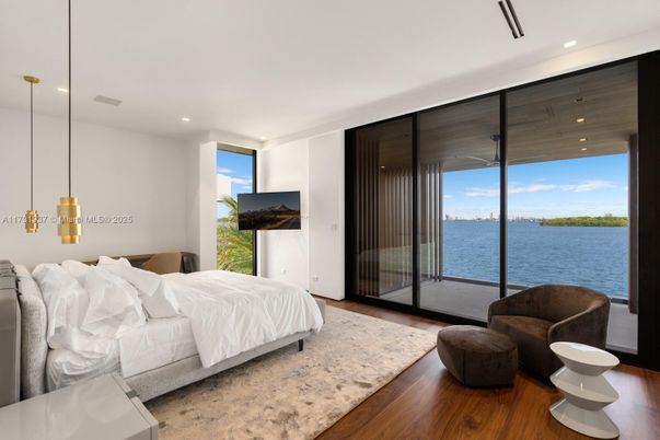 Bedroom, Interior, Pendant Lights, Recessed Lighting, Water, Wood Texture Flooring