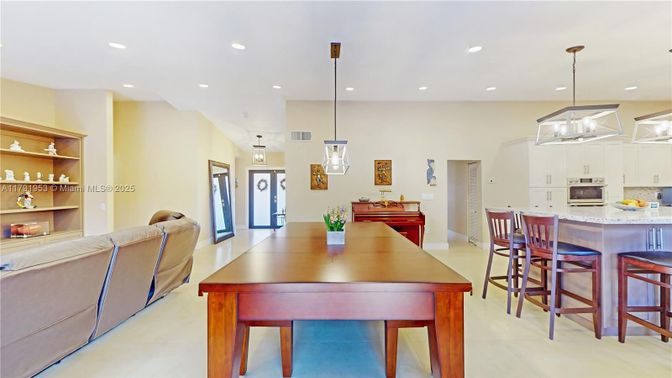 Dining room, Interior, Kitchen, Pendant Lights, Recessed Lighting